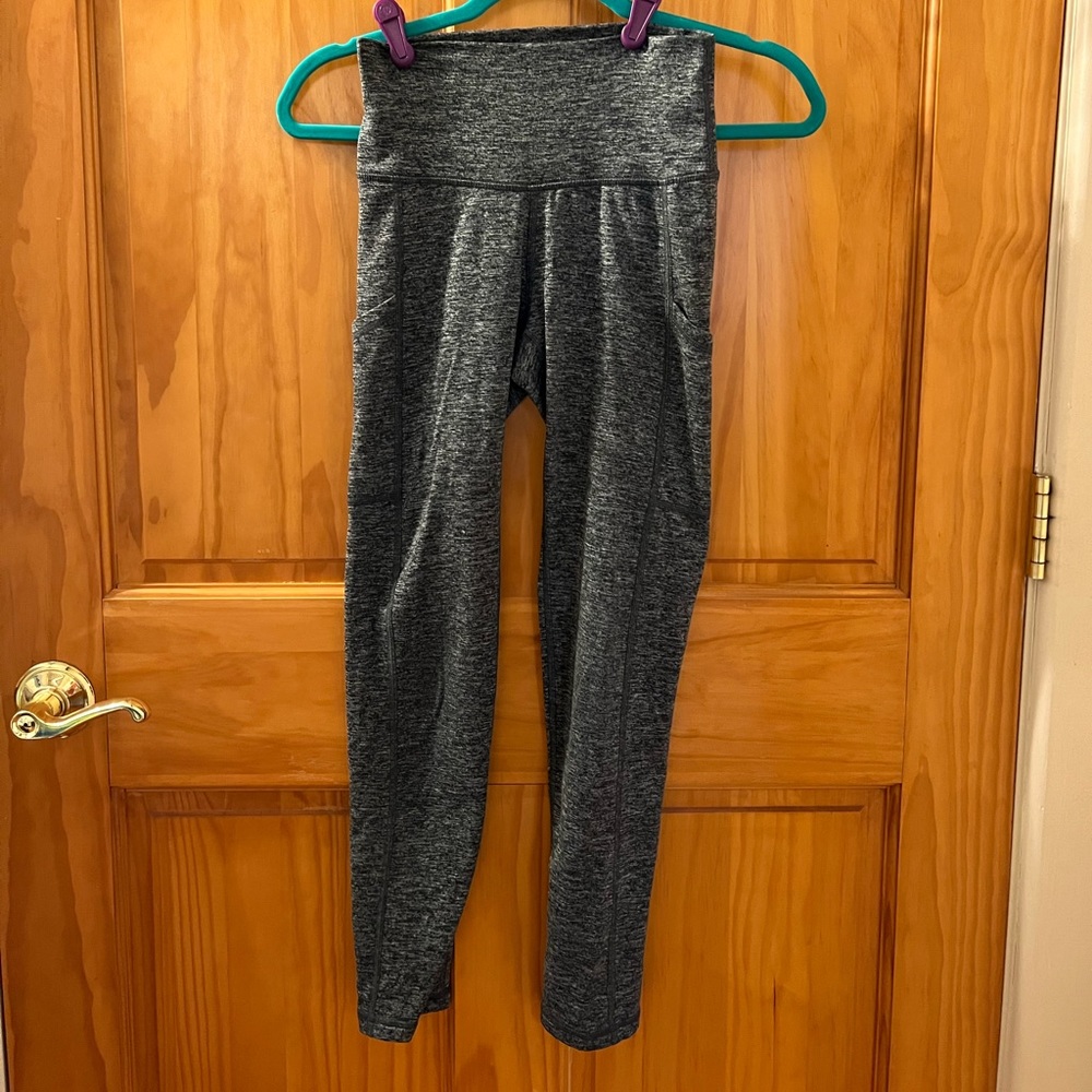 Aerie leggings.